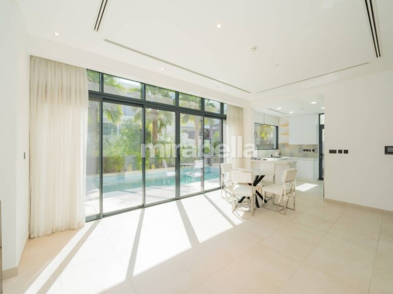 DSCF2116-Enhanced-NR