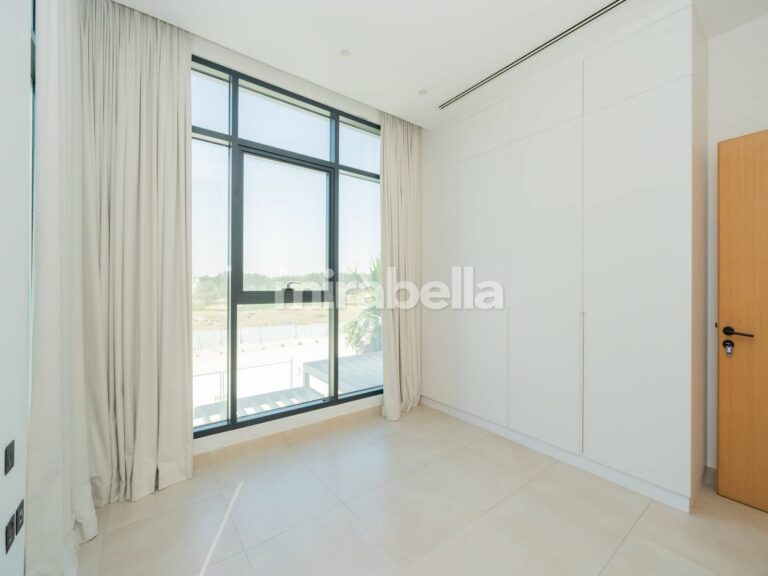 DSCF2128-Enhanced-NR