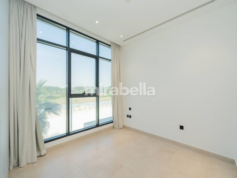 DSCF2130-Enhanced-NR